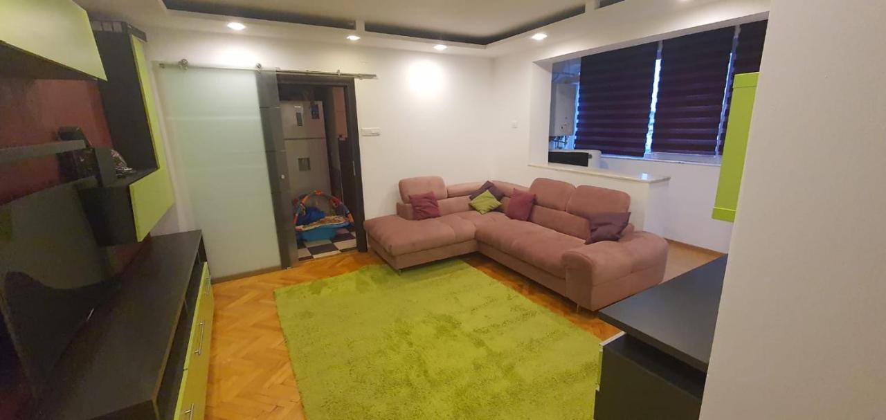 Appartamento Modern Piteşti Esterno foto